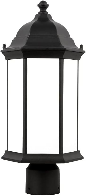Sevier-1 Light Medium Outdoor Post Lantern in Traditional Style-8.13 Inch wide 17.75 Inch high-Blac