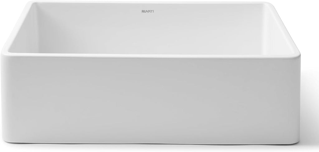 33x20-in White Reversible Fireclay Farmhouse Sink - RVL2300WH