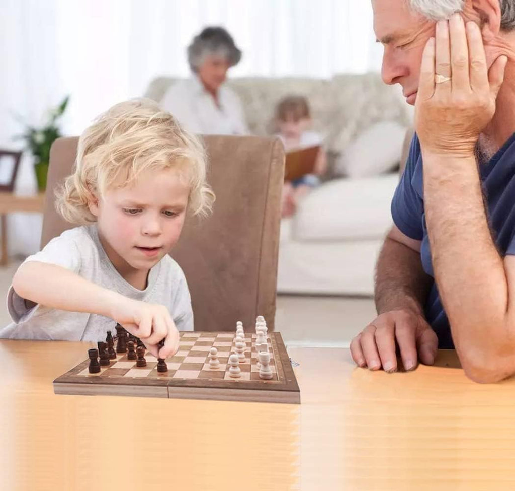 Chess Set, 3 in 1 Wooden Chess Board Game in Chess, Backgammon, Checkers
