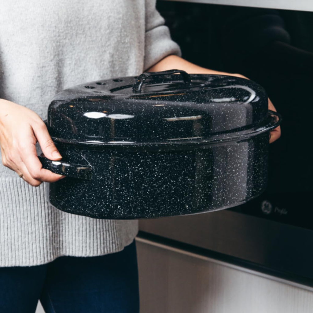Porcelain Enamel Covered Roaster 20 lb Black