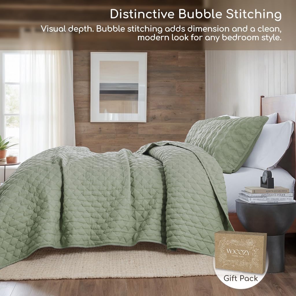 Sage Green Quilt Queen Bedding Sets with Pillow Shams, Lightweight Soft Bedspread Coverlet, Quilted Blanket Thin