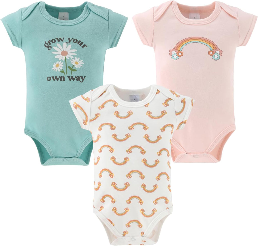 Baby Layette Gift Set for Girls - 16 Piece New Born Girl Gift Set, Baby Clothes & Newborn Essentials Must Haves