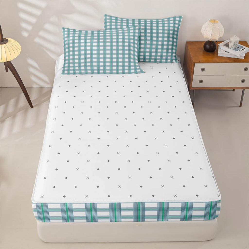 White Classic Checkered Zipper Comforter Set