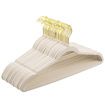 Pack of 60 Velvet Hangers, Space-Saving Heavy Duty Clothes Hangers for Suit, Non-Slip, 0.2 Inches Slim, 17.7 Inches