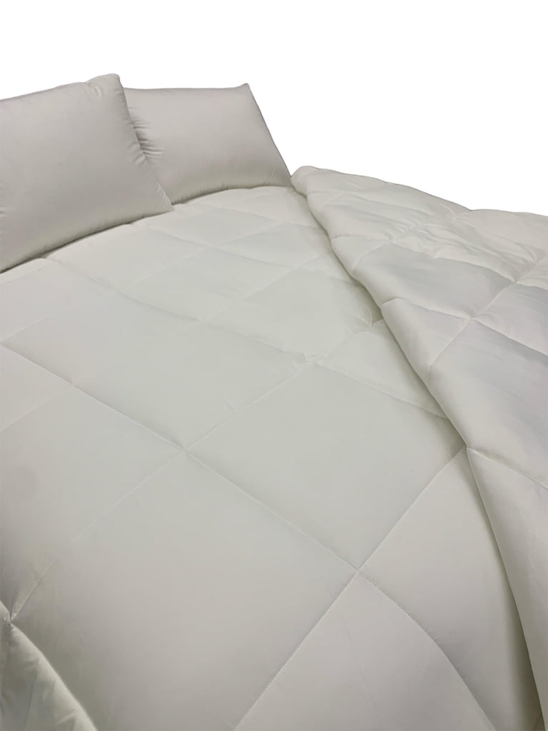 Cooling Viscose from Bamboo Down Alternative Comforter, All Seasons (Silky Soft and Silent Viscose from Bamboo Shell)