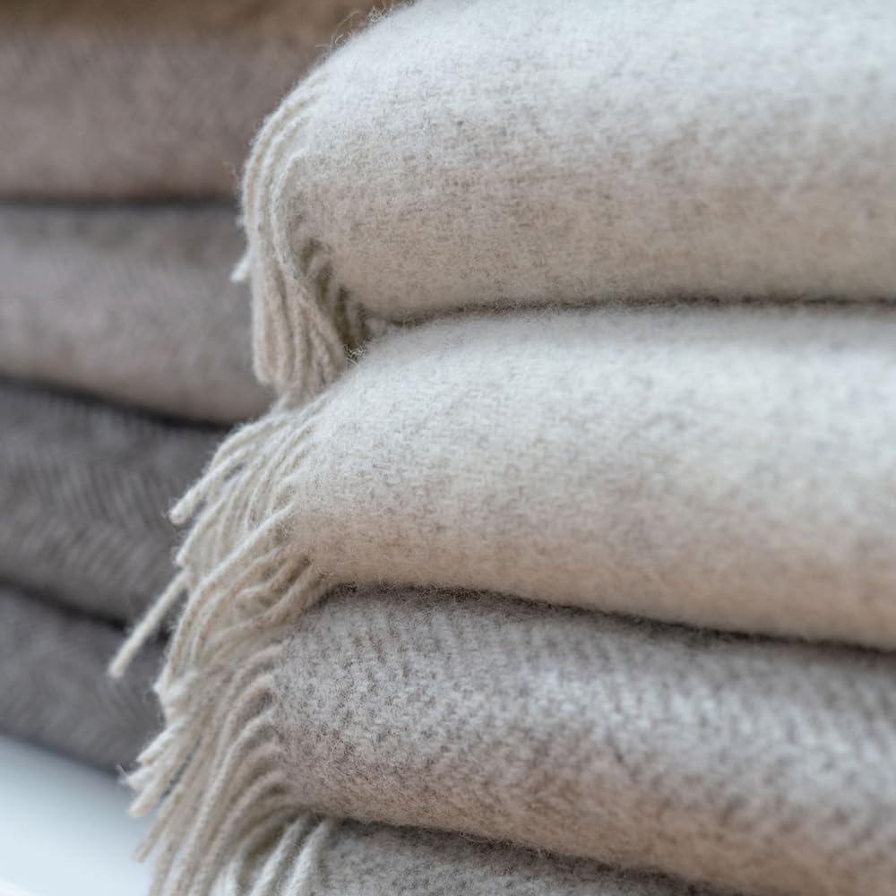 Merino & Cashmere Wool Throw Blanket 54x71 in Pale Grey