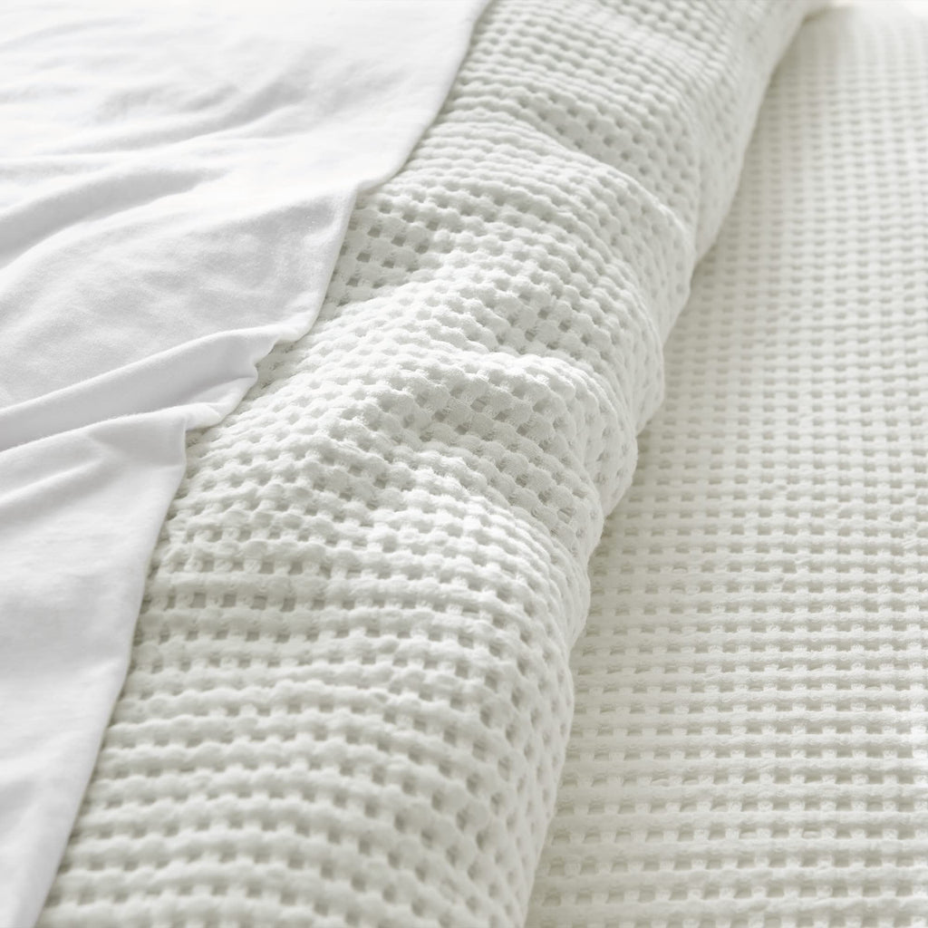 Mills Waffle Duvet Cover Set (106x94in) with 2 Pillow Shams (36x20in) - Cream - Cotton Duvet Cover Set