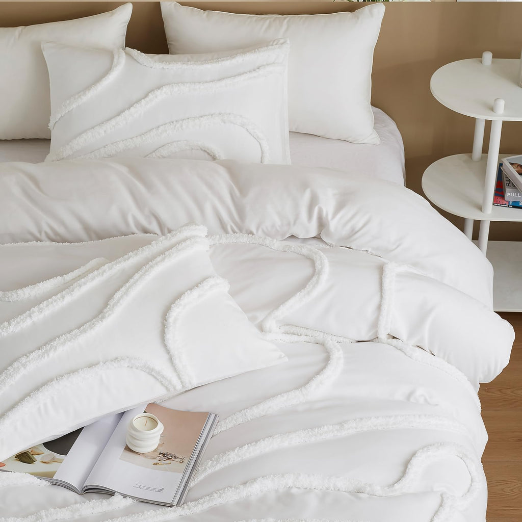 King Size Comforter Set;Beige Comforter Boho Tufted Lightweight Bedding Sets 3PCS Soft Jacquard with 2 Pillow Cases