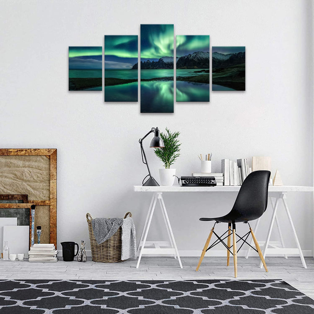 A Borealis Wall Art Painting Bedroom Scenery Landscape Canvas Print Framed Picture Northern Lights Poster Artwork