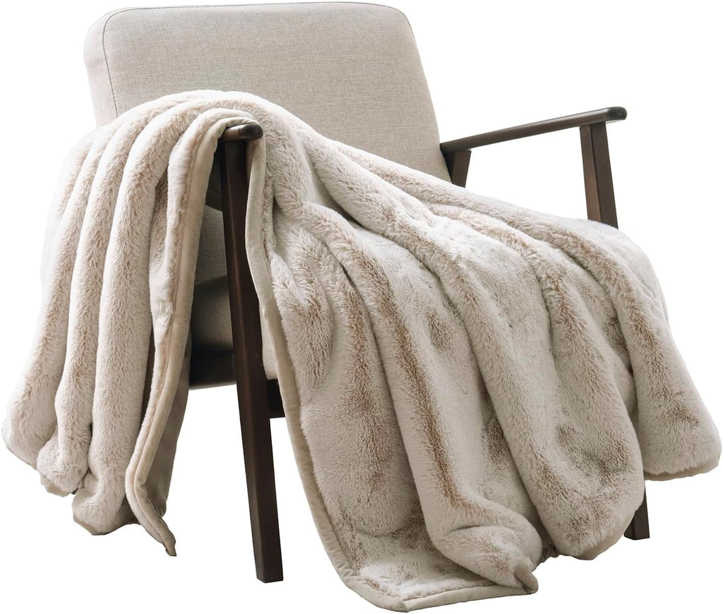 Mink Faux Fur Throw Blanket, Tipped Champagne Ivory, 50"x60" | Ultra Soft, Luxury Fluffy Mink, Reversible Design