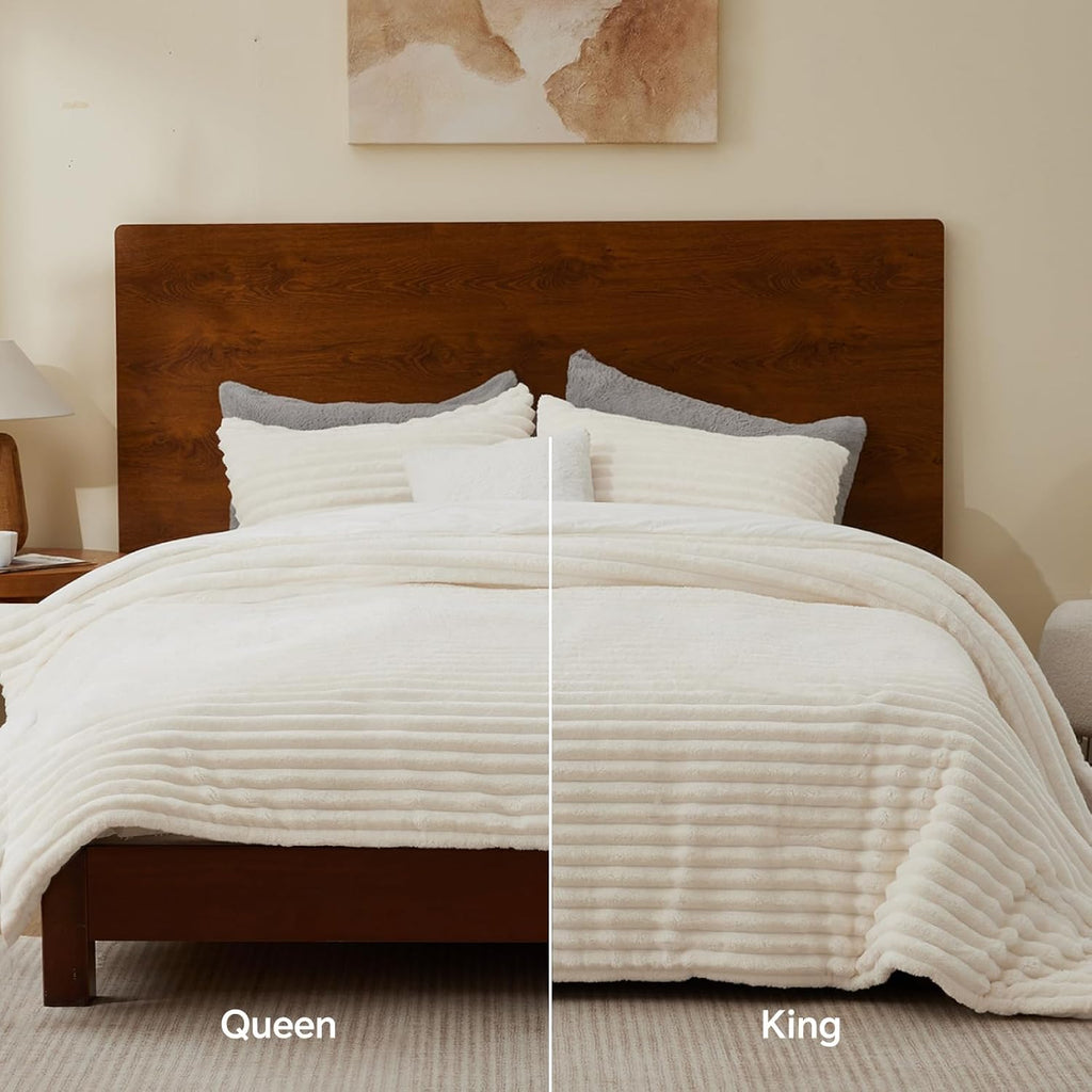 Fleece Queen Comforter Set -Super Soft & Warm Fluffy Cream White Bedding