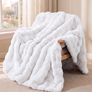 White Faux Fur Throw Blanket, 60x80inch | For Couch, Soft Fuzzy