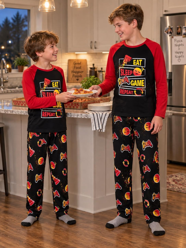 Boys Trendy Graphic Long Sleeves & Pants Winter Pajamas