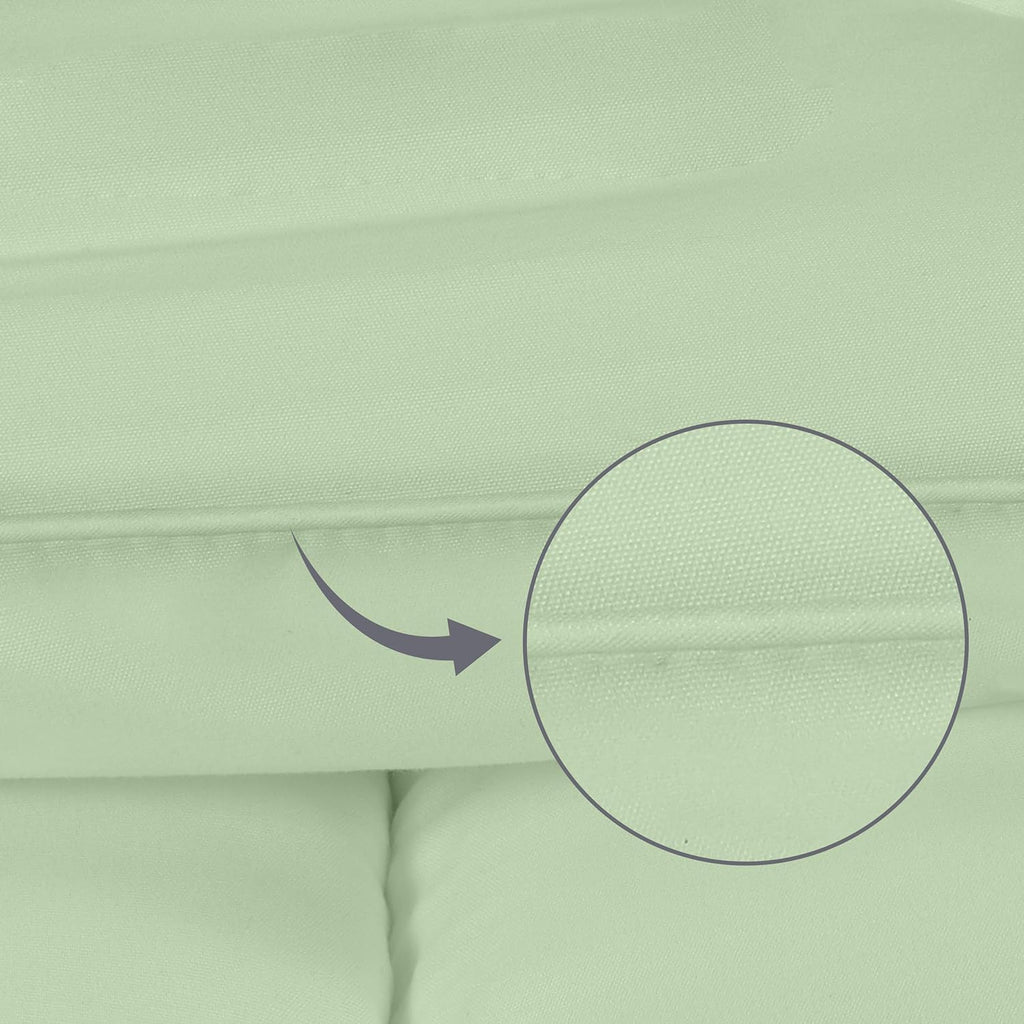 Comforter Duvet Insert, Quilted Comforter with Corner Tabs, Box Stitched Down Alternative Comforters (Sage Green, 220