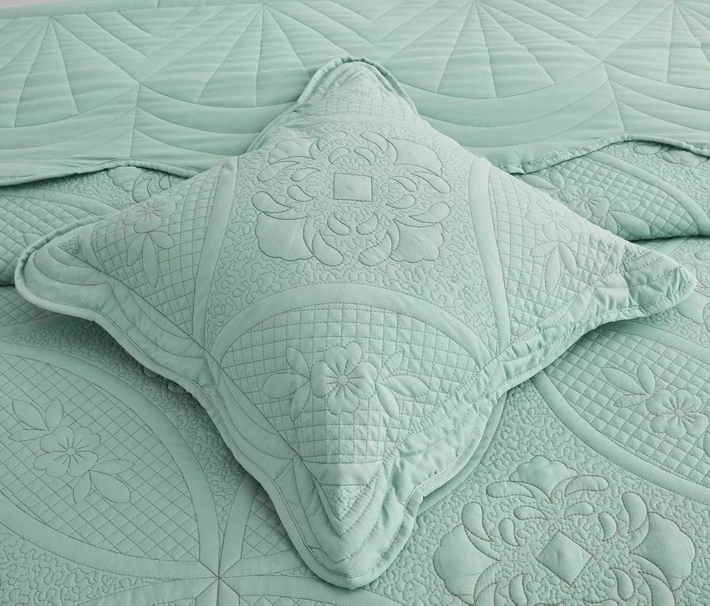 Oversized Bedspread - King Size 120" × 118"