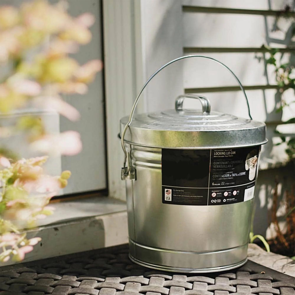 Galvanized Steel Storage Jar with Locking Lid 6 Gallon Airtight Container Pantry