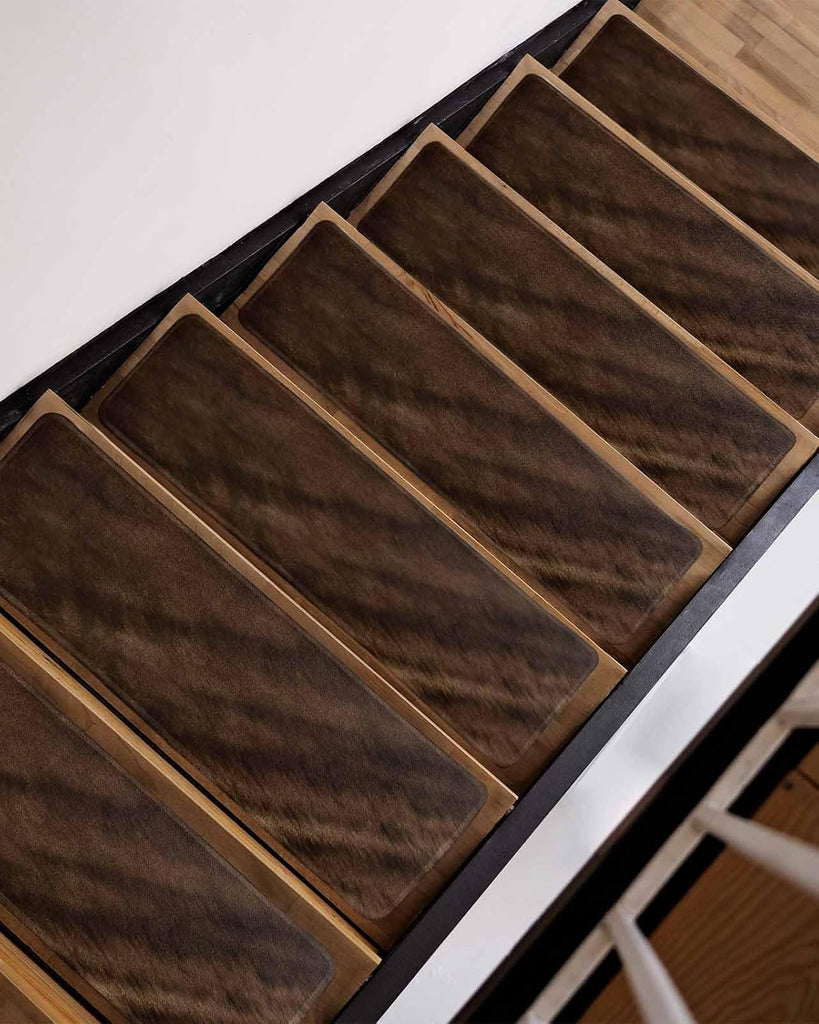 Rustic Wood Stair Treads for Wooden Steps Indoor, Non-Slip Stair Treads Carpet Peel & Stick Self-Adhesive Staircase