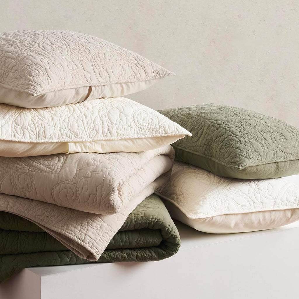 100% Cotton Paisley Quilt Set, King 3 Piece Set - Prewashed Lightweight Bedspread with 2 Shams, Soft & Breathable