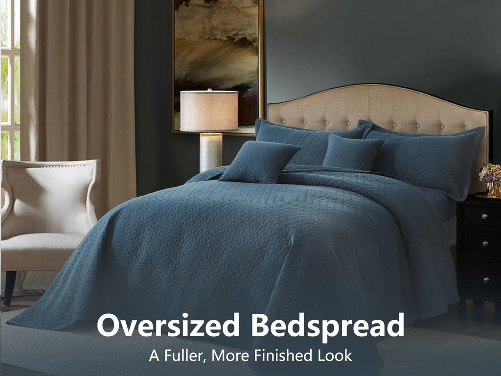 Oversized King Bedspreads 128x120, Geometric Diamond, Navy