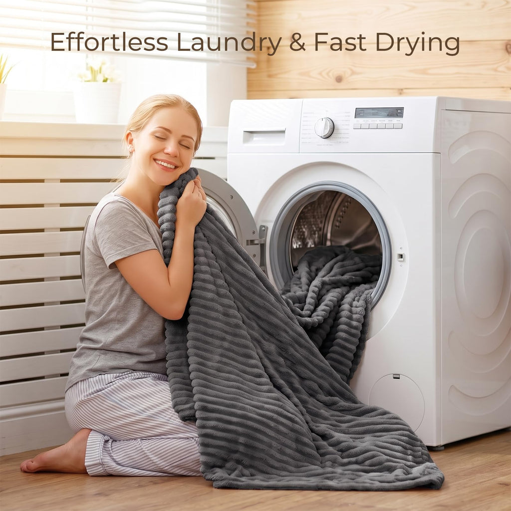 Comforter Set, 2-in-1 with Detachable Flannel Blanket