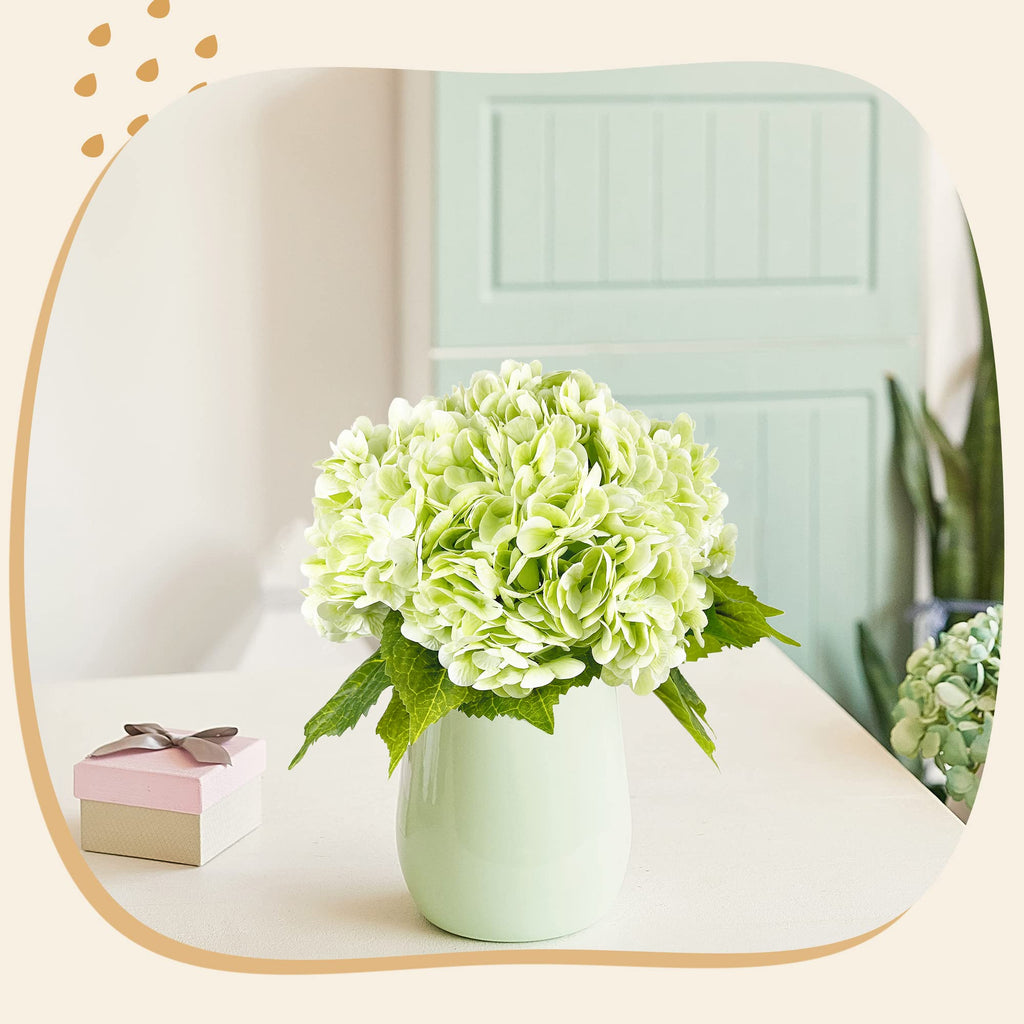 21In Light Green Artificial with Stems 5 Pcs