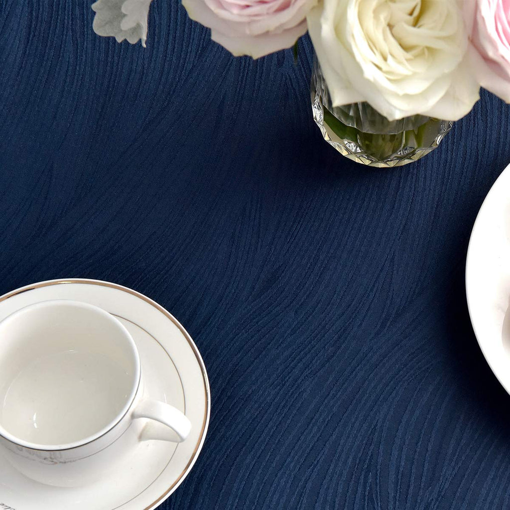 Jacquard Round Table Cloth Swirl Pattern Waterproof Antiwrinkle Heavy Weight Soft Tablecloths for Circular Table