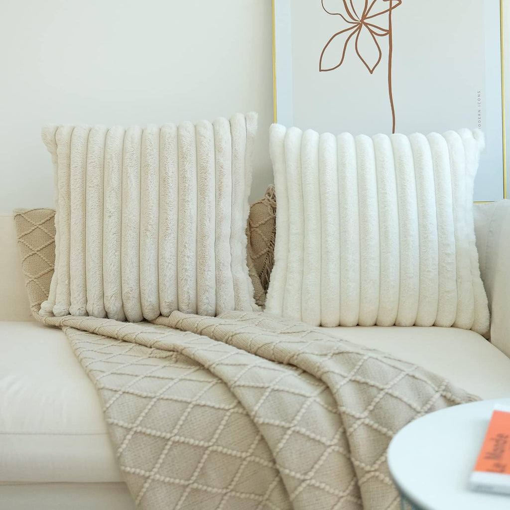 Pack of 2 Faux Fur Plush Decorative Throw Pillow Covers, 20 x 20-Inch)
