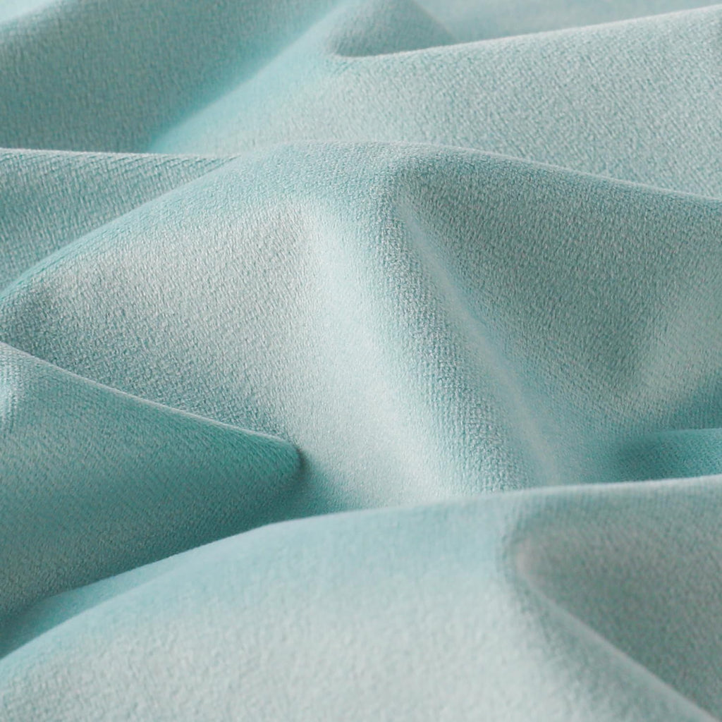 Decorative Throw Pillow Covers, Velvet Cushion Covers, Solid Throw Pillow Cases for Couch and Bed, Turquoise, 26 x 26