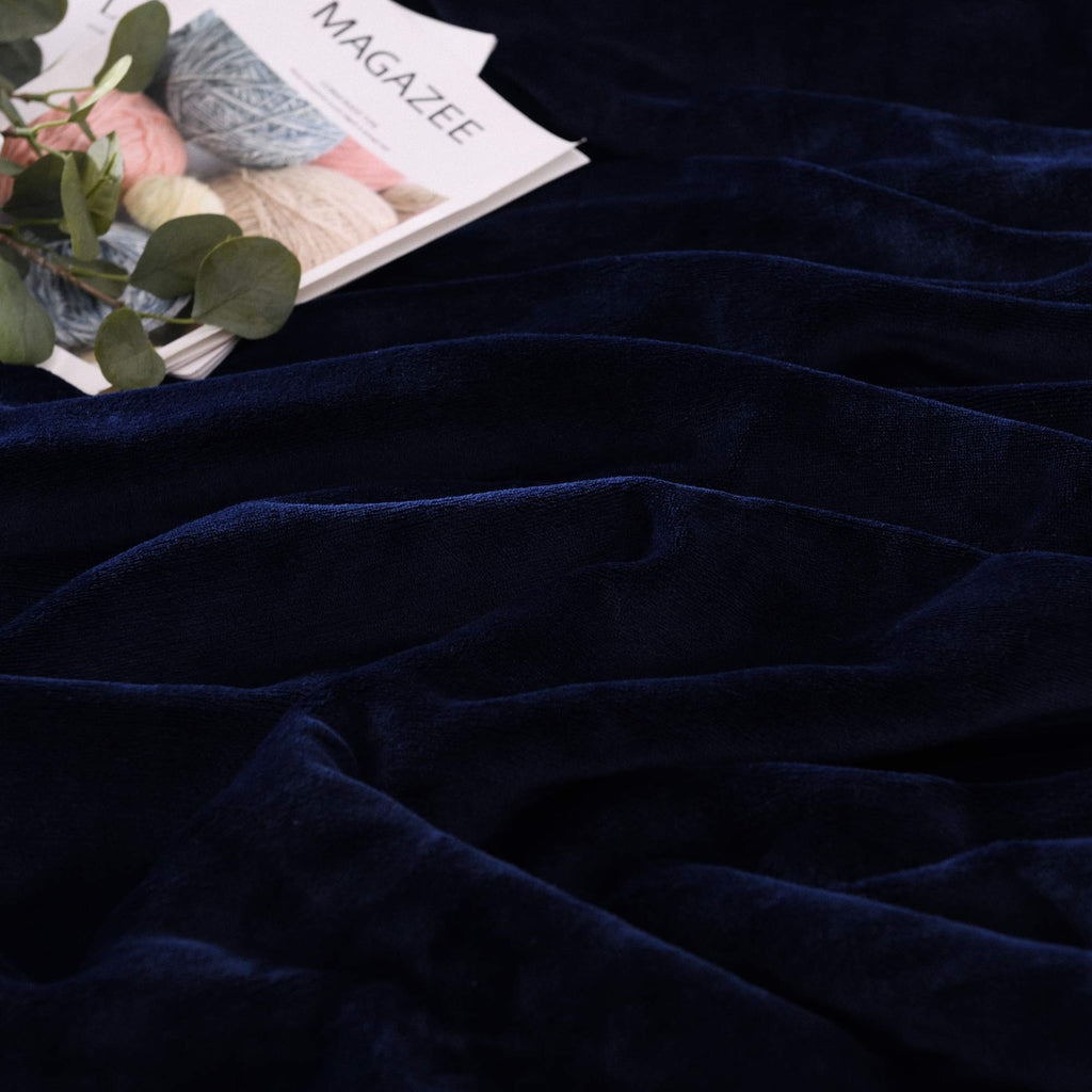 Sherpa Blanket Warm Blankets for Winter Super Soft Fuzzy Flannel Fleece/Wool Like Reversible Velvet Plush Couch