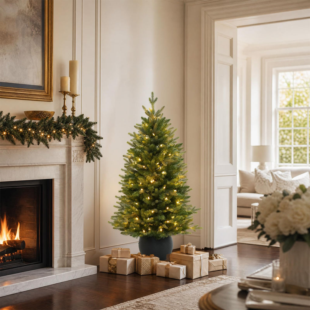 4 ft Potted Christmas Tree with 110 Warm White LEDs
