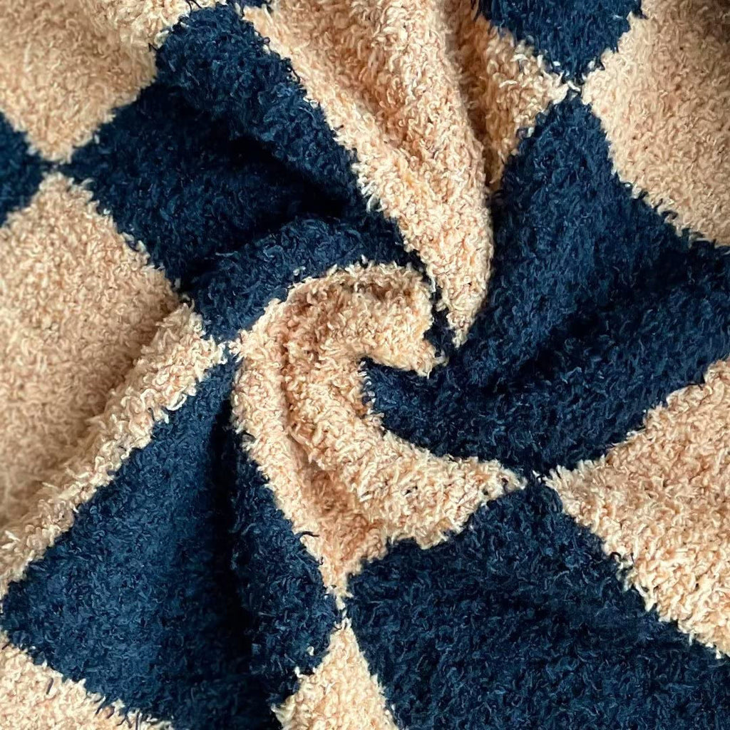 Ultra Soft Checkered Blanket Cozy Buffalo Check Throw Fluffy Knitted Reversible Throw Blanket Lightweight Fleece