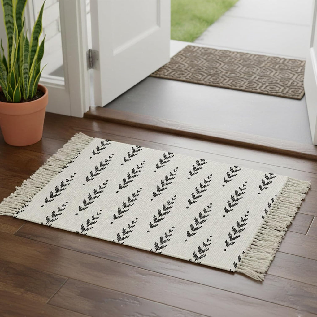 Modern Scandi Botanical Leaves Kitchen Runner Rug Boho Tassel Rugs Floor Carpet, Minimalist Black Leaf on White