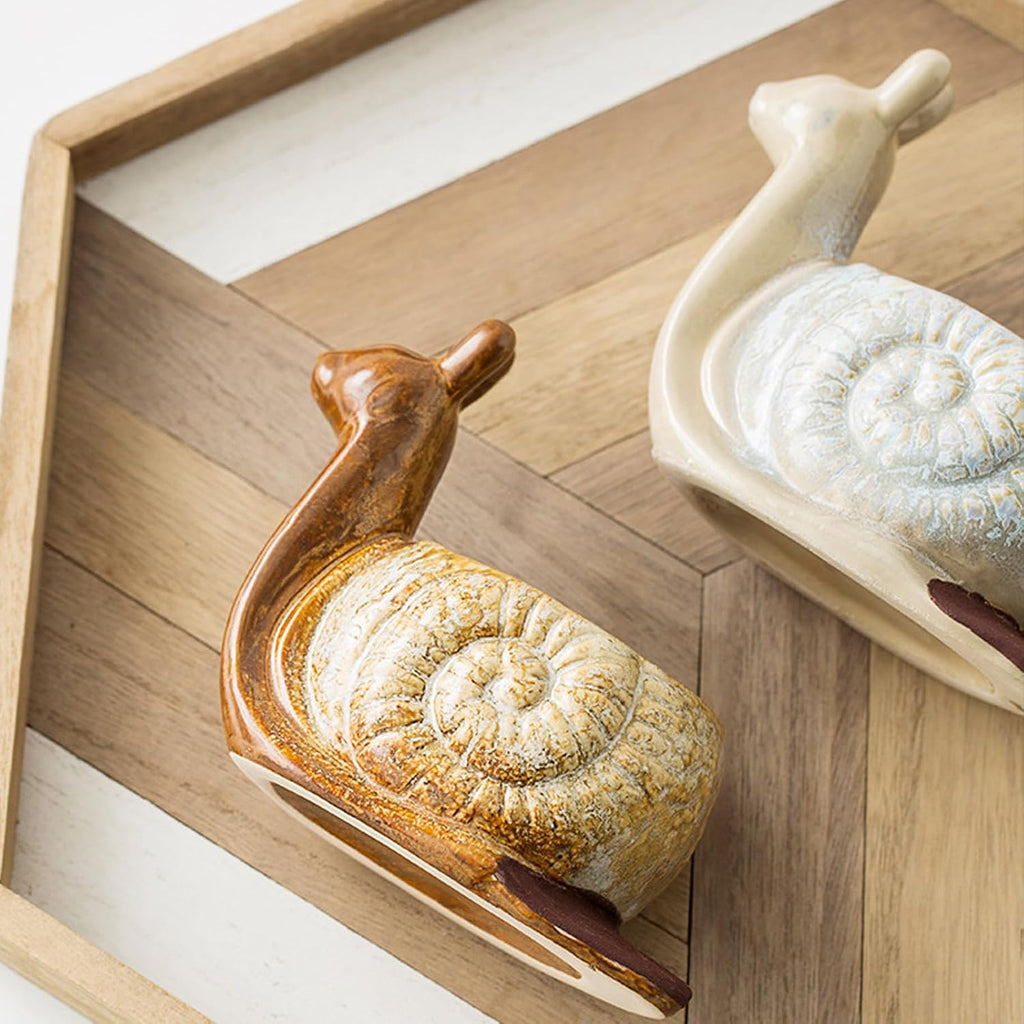 Ceramic Match Holder with Striker, Jar-Shaped Match Holder, Suitable for All Matches, Vintage Home Decor (White)