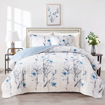 Botanical Quilt Set 3 Pieces, Blue Flower Branch on White Reversible Bedspread Coverlet Set, Soft