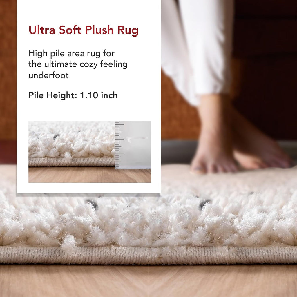 Jessie Off White Trellis Power Loomed Area Rug