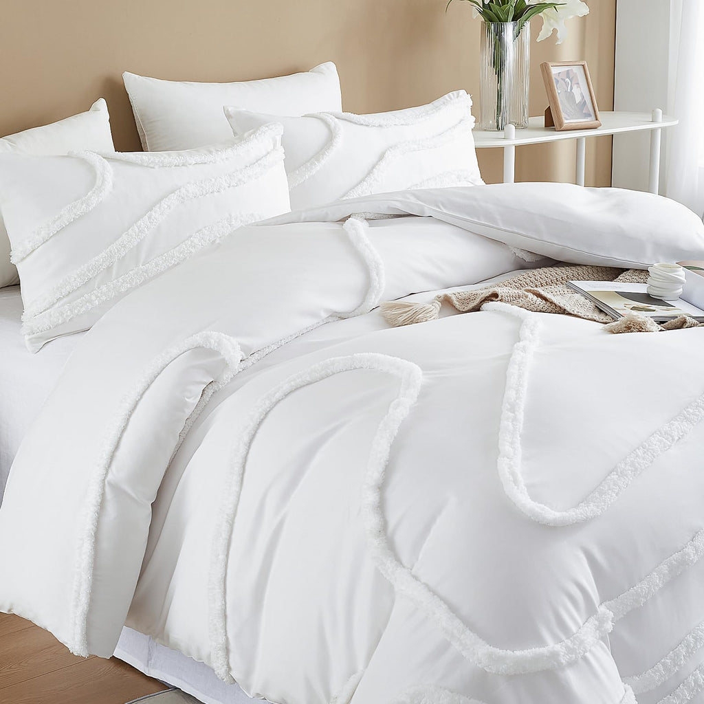 King Size Comforter Set;Beige Comforter Boho Tufted Lightweight Bedding Sets 3PCS Soft Jacquard with 2 Pillow Cases