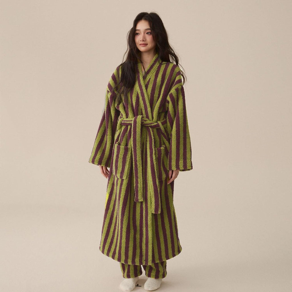 Women's Fuzzy Fleece Long Robe Striped Plush Kimono Warm Thick Fluffy Oversized V Neck Loungewear Maxi Bathrobe