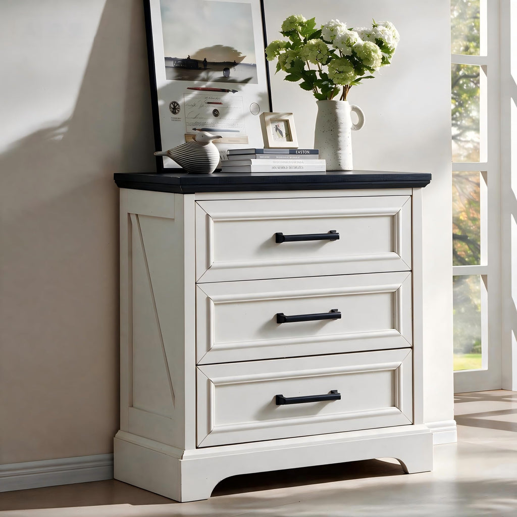 22" Farmhouse 3 Drawer, Off White