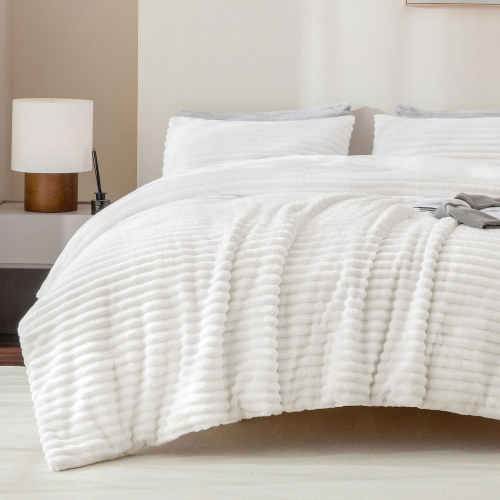 Fluffy Comforter Set, White Fleece Faux Fur Bedding Set