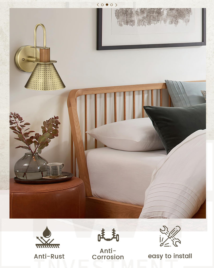 Antique Brass Wall Sconce, HWH Hammered Barn Wall Light Fixtures, 1-Light Single Sconce Vanity Light, Farmhouse Wall