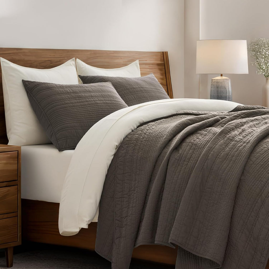 100% Cotton Modern Lines Quilt Set King, Pre-Washed Soft Striped Coverlet Bedspread, 3 Piece Lightweight Bedding Set