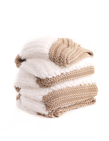 Ultra Soft Fuzzy Throw Blanket, Hand Knit with Faux Rabbit Fur and Cotton Chunky Yarn, Reversible Thick Fluffy