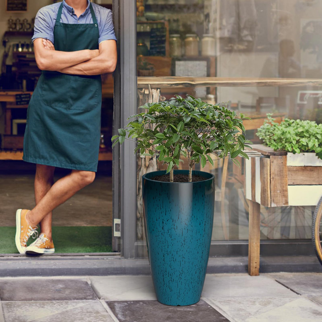 21 Inch Tall Plant Pots for Indoor & Outdoor Use Set of 2, Large Plastic Planters with Removable Tray for Outside