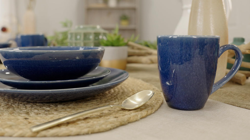 Reactive Glaze Stone Ceramic Plates Bowls Mugs Classic Dinnerware 16 Piece Set - Service for 4, Blue