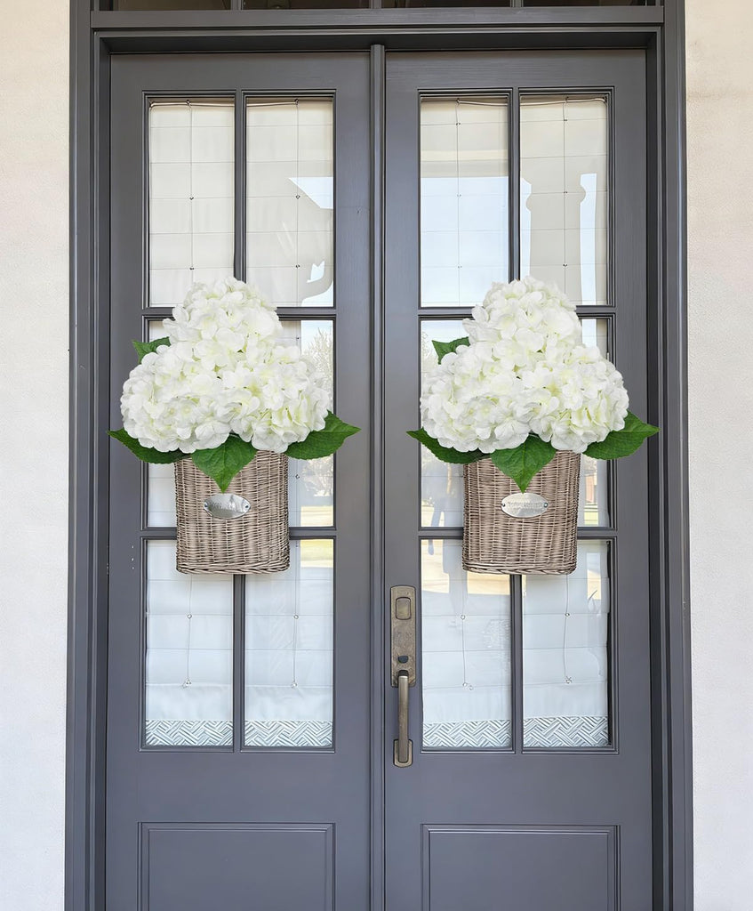 22" White Artificial with Large Blooms