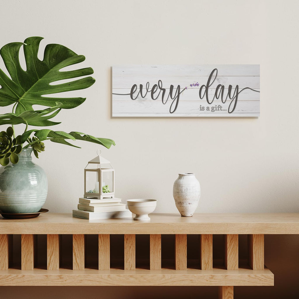 Every Day is a Gift Signs Wall Decor Inspirational Quotes Wall Plaques Family Home Framed Wall Art Vintage Farmhouse