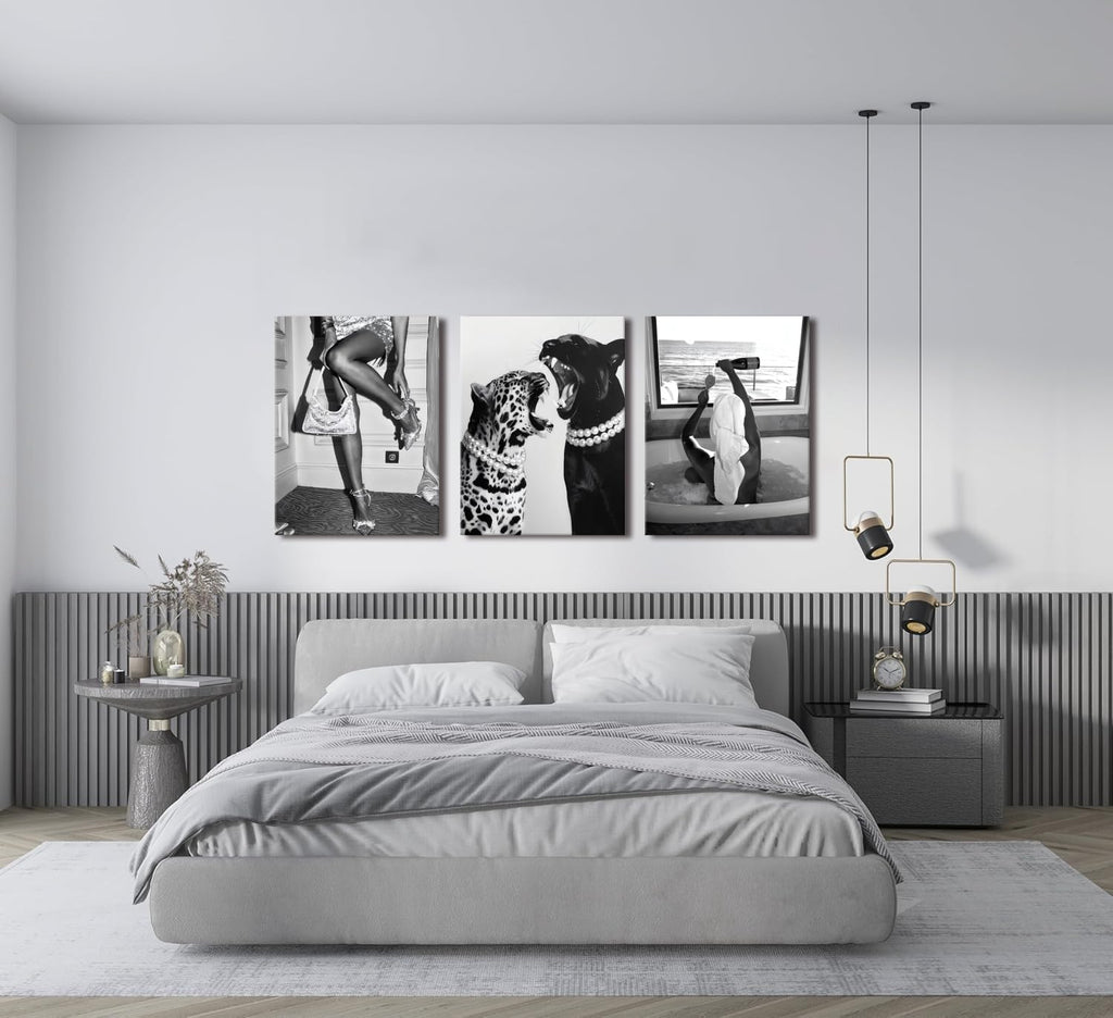 Bathroom Fashion Leopard Print Black and White Canvas Wall Art Trendy Women Posters Paintings Luxury Feminist