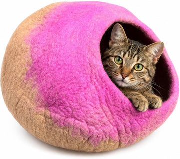 Felt Cat Cave Bed - Cozy Wool Pet House for Indoor Cats & Kittens, Enclosed Cat Hideaway, Warm Sleeping Pod, Pink &