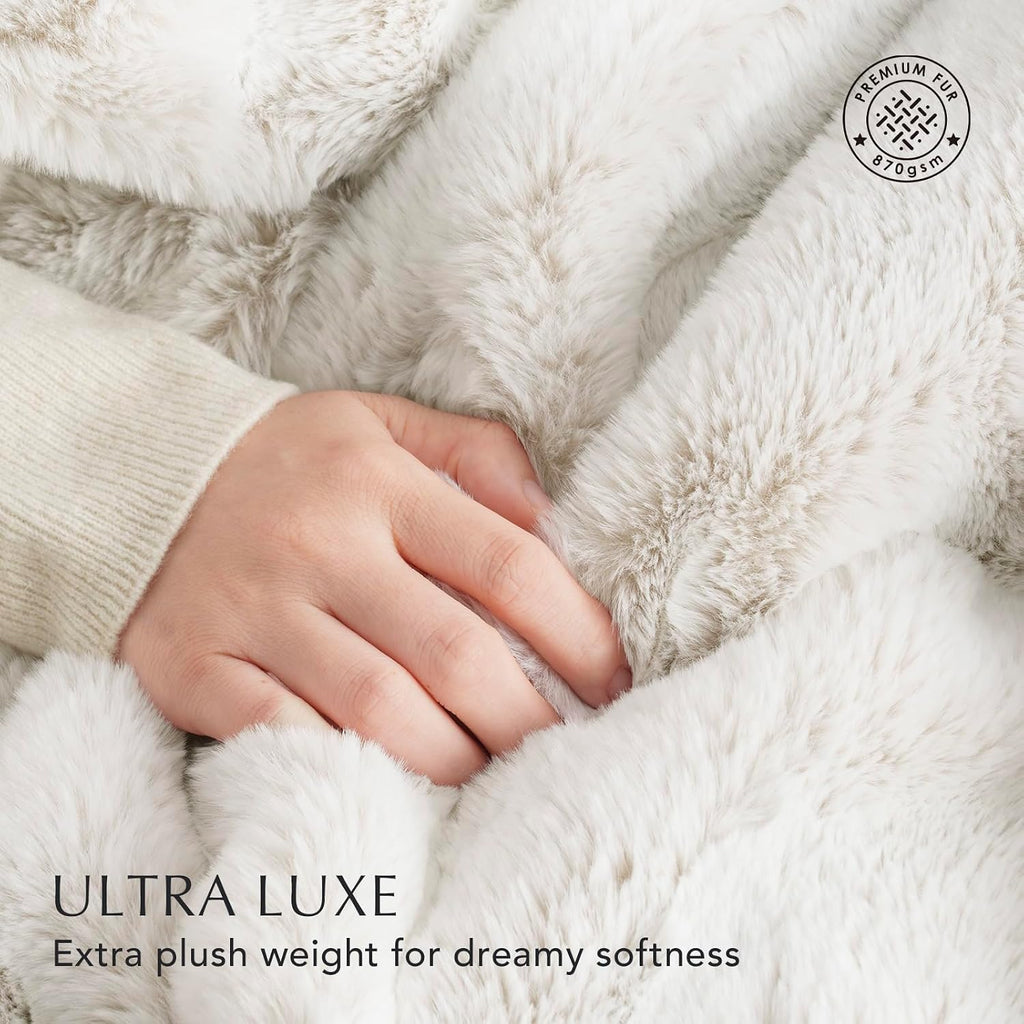 Mink Faux Fur Throw Blanket, Tipped Champagne Ivory, 50"x60" | Ultra Soft, Luxury Fluffy Mink, Reversible Design