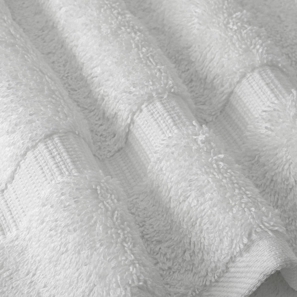4 Piece Bath Towel Set, 100% Cotton Luxury Turkish Towels , Soft Absorbent Bath Towels, 27 x 54 Inches, White